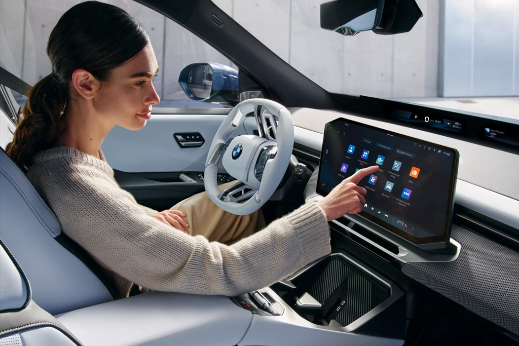 BMW iX3 intérieur tableau de bord
