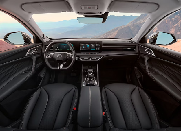 Détail des feux arrière LED du MG EHS Hybrid+